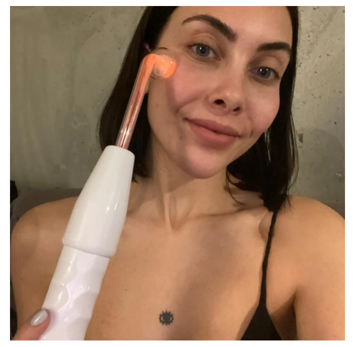 Mirqelle™ High Frequency Therapy | Clear Acne and Prevent Future Breakouts